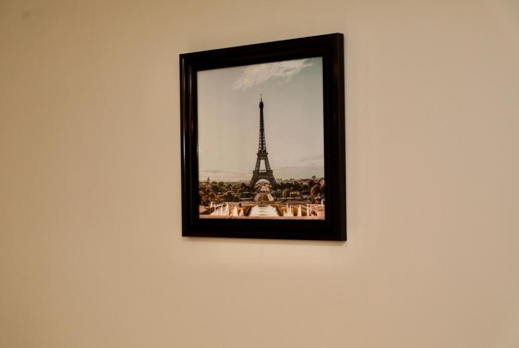 Aqua Dreams - Serviced Luxury Modern Belfast City Centre 2 Bed Apartment מראה חיצוני תמונה